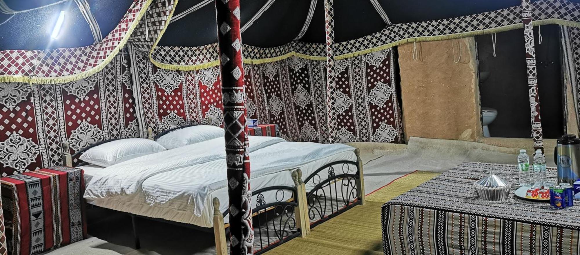 Desert Wonders Camp Ḩawīyah Kamer foto